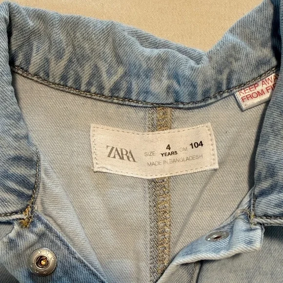 Zara Kids Blue Button-Up Denim Shirt - Picture 2 of 3